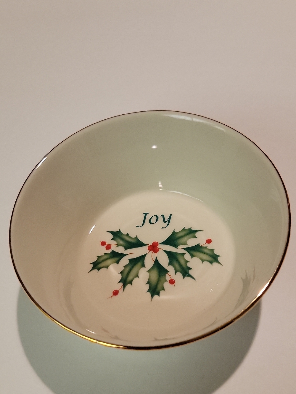 LENOX ROUND POCELAIN HOLIDAY JOY DISH